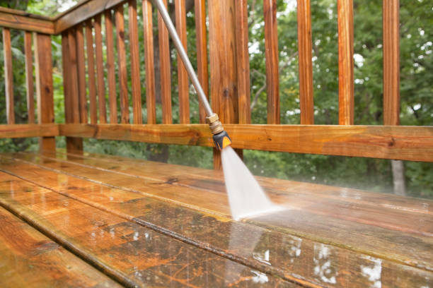 Why Choose Our Certified Pressure Washing Experts for Your Project Needs in Meridian Hills, IN?